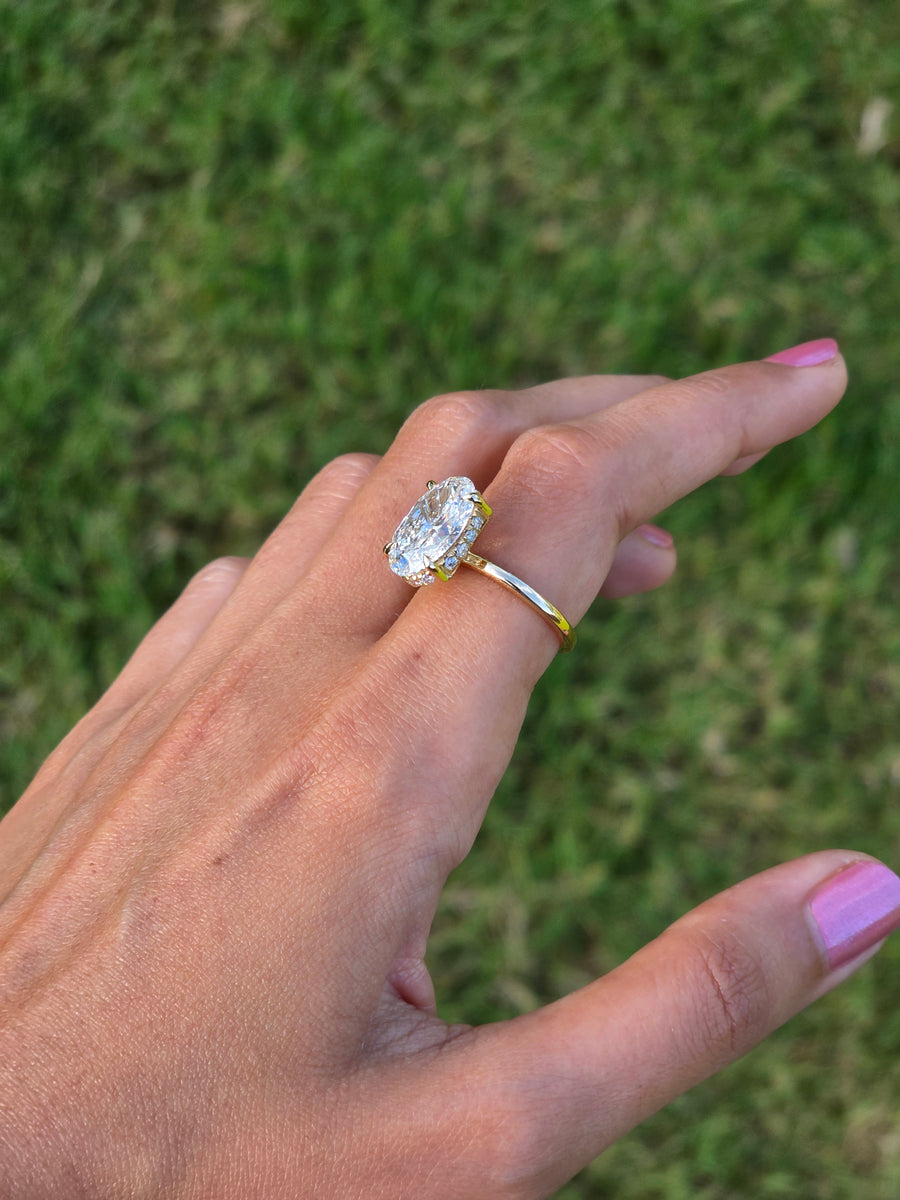 4 Carat Solitaire Lab Grown Oval Diamond Engagement Ring