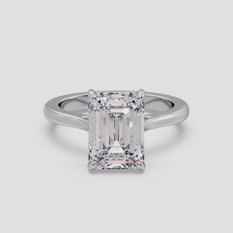 yellow gold - emerald